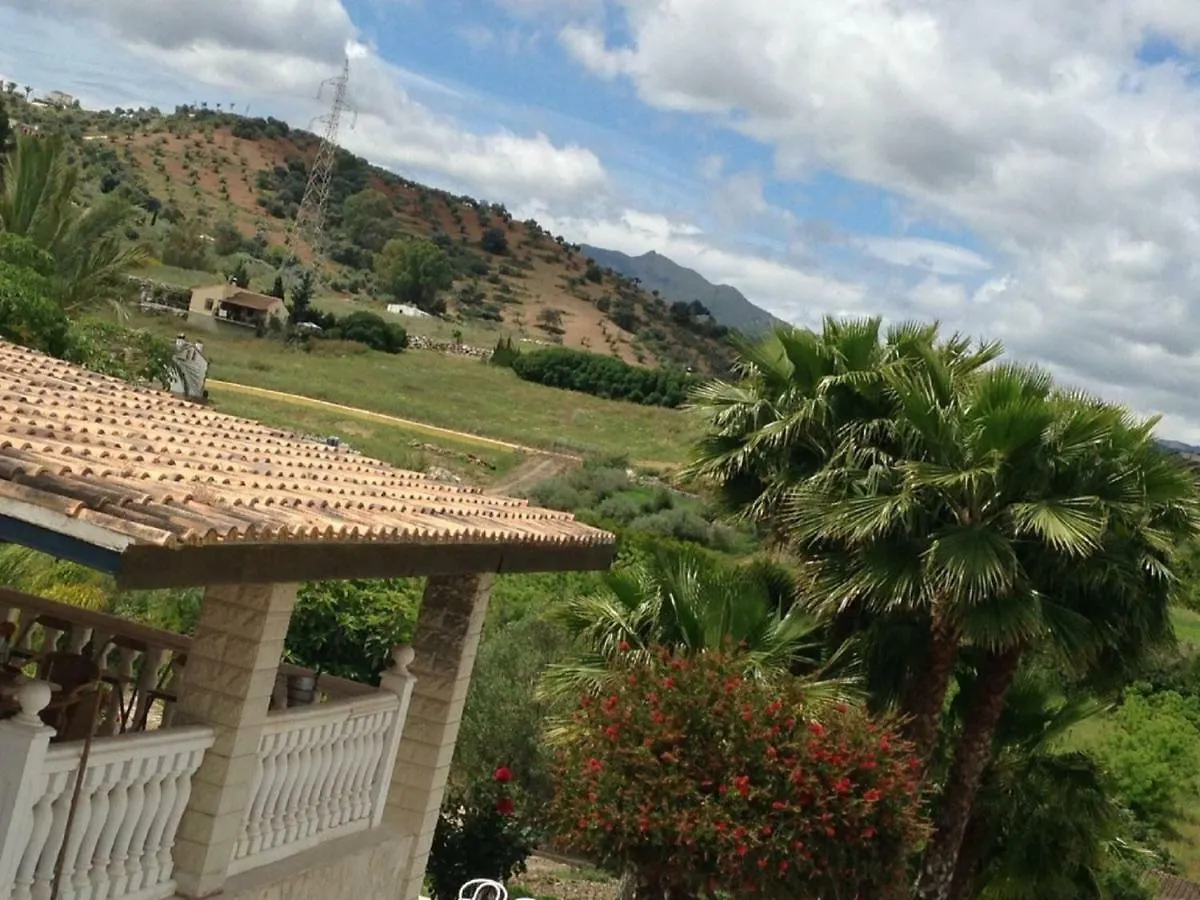 B&B Finca La Luna Azul Coín