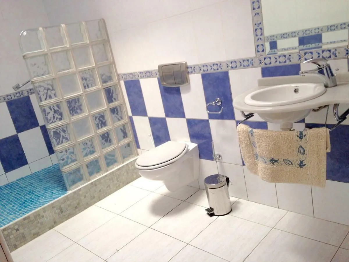 B&B Finca La Luna Azul Coín
