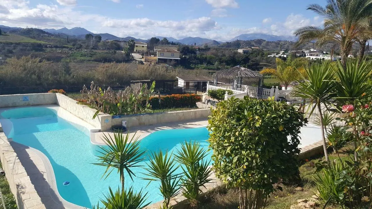B&B Finca La Luna Azul Coín 3*,