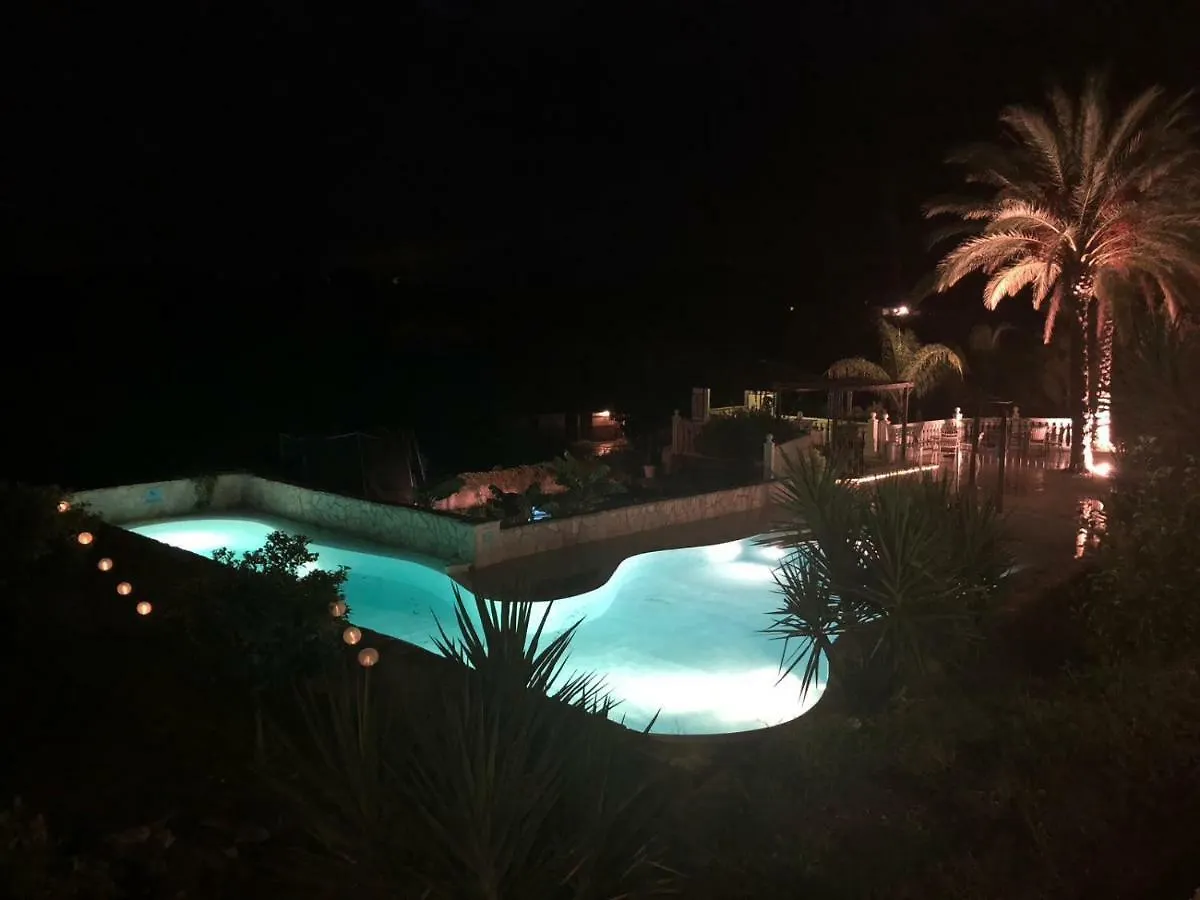 Bed and breakfast B&B Finca La Luna Azul Coín