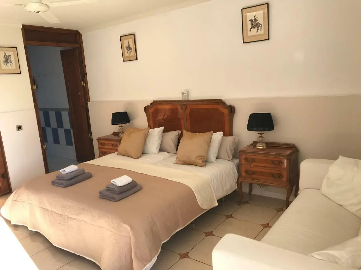 *** Bed & Breakfast B&B Finca La Luna Azul Coín Španělsko