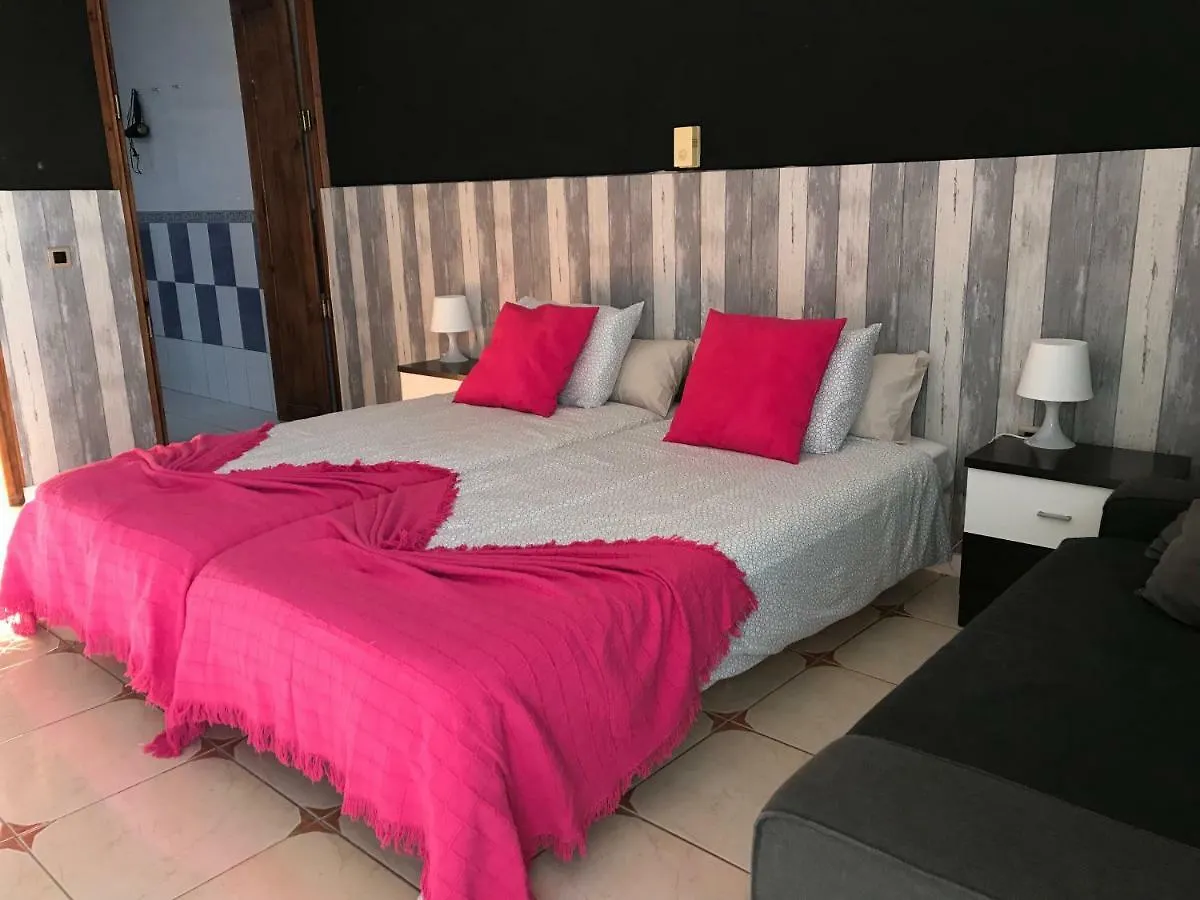B&B Finca La Luna Azul Bed & Breakfast Coin